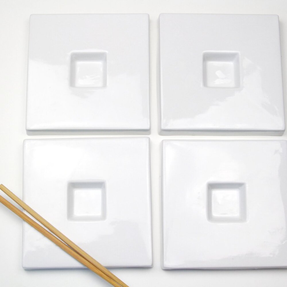CB2 Crate & Barrel Sushi Appetizer Plates‎ Set of 4 VGUC - Picture 7 of 13